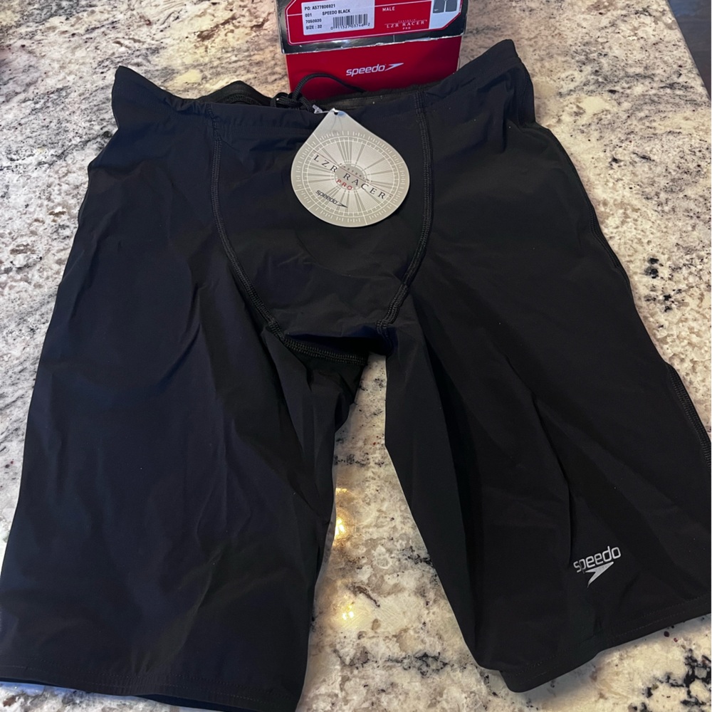 NWT Speedo Lazer Pro.  Men’s 32 Black Jammer Tech Suit.